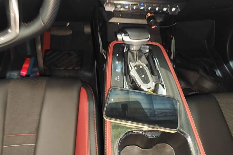 Used CHANGAN OSHAN X5 2021 Revised Version 1.5T DCT Luxury Edition Gear Lever