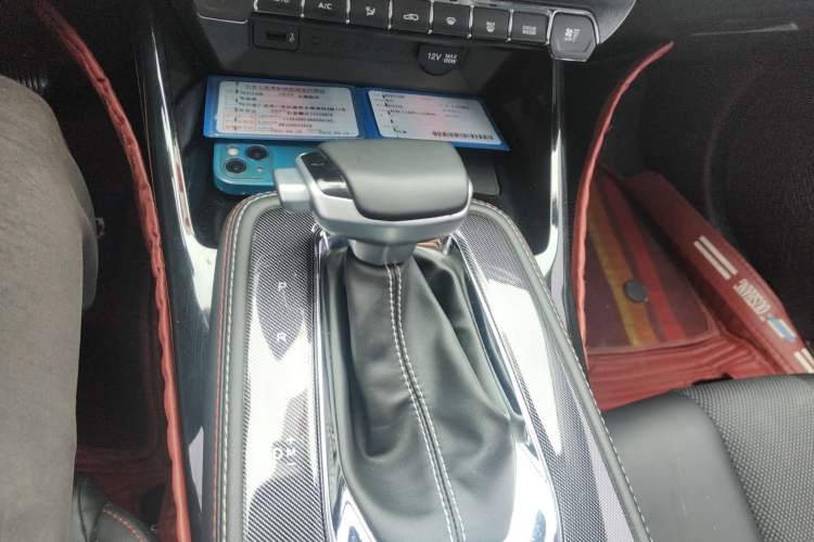 Used CHANGAN OSHAN X5 2021 Revised Version 1.5T DCT Luxury Edition Gear Lever