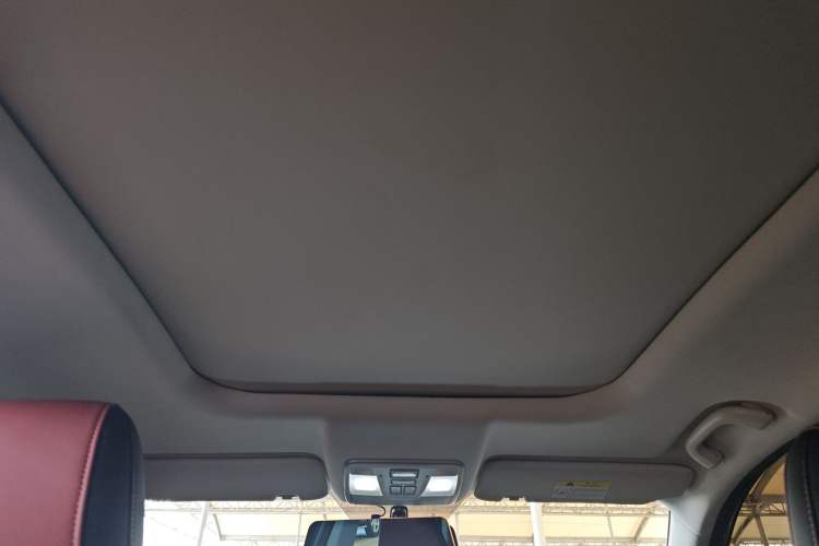 Used CHANGAN OSHAN X5 2021 1.5T DCT Prestige Edition Headliner