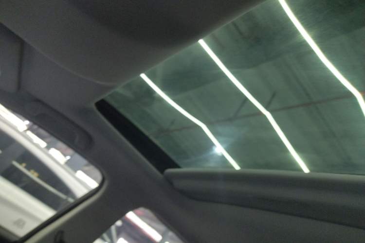 Used CHANGAN OSHAN X5 2021 1.5T DCT Luxury Edition Headliner