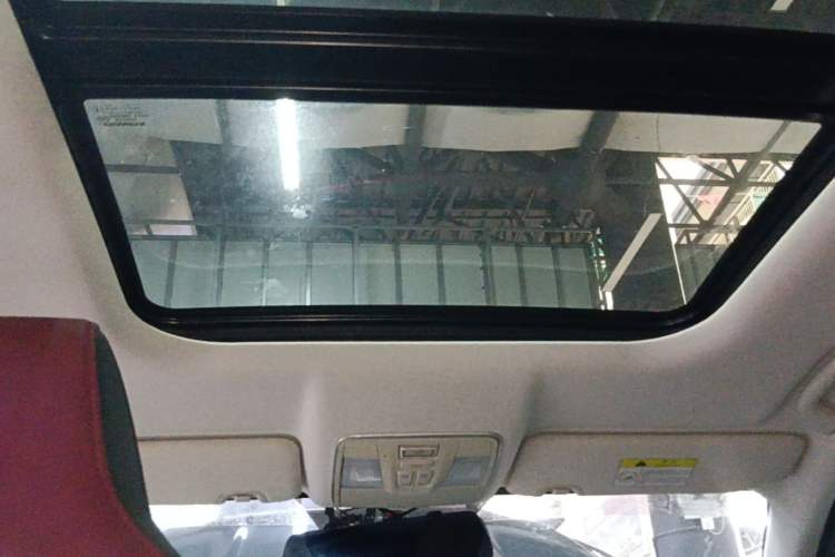 Used CHANGAN OSHAN X5 2021 1.5T DCT Prestige Edition Headliner