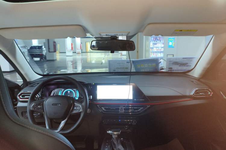 Used CHANGAN OSHAN X5 2021 1.6L CVT Luxury Model Headliner