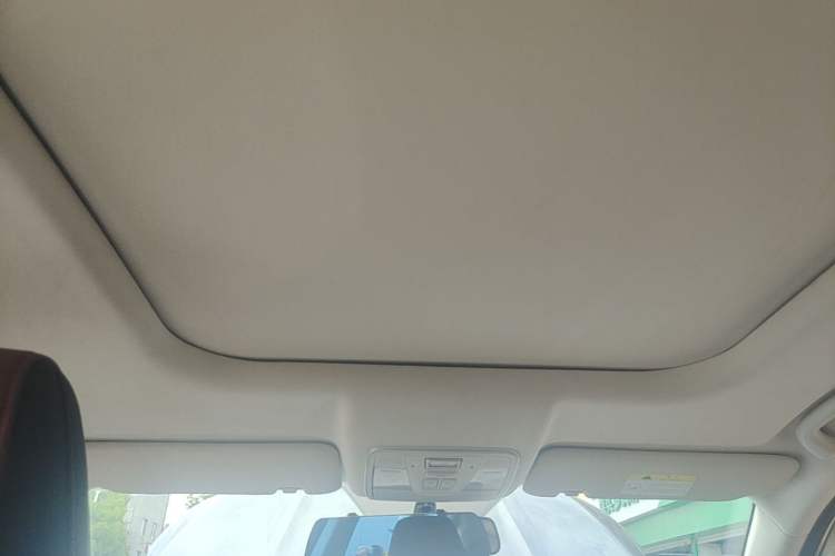 Used CHANGAN OSHAN X5 2021 1.5T DCT Prestige Edition Headliner