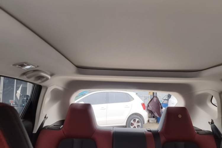 Used CHANGAN OSHAN X5 2021 1.5T DCT Prestige Edition Headliner