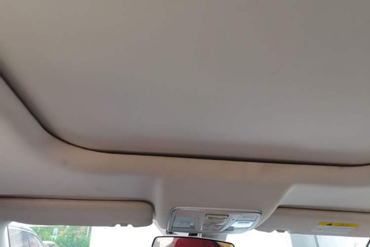 Used CHANGAN OSHAN X5 2021 1.5T DCT Prestige Edition Headliner