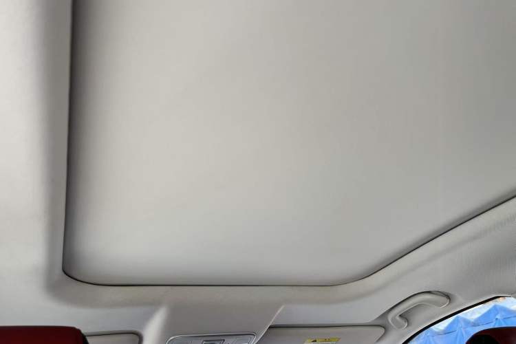 Used CHANGAN OSHAN X5 2021 1.5T DCT Flagship Edition Headliner