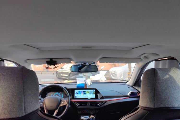 Used CHANGAN OSHAN X5 2021 1.6L CVT Luxury Model Headliner