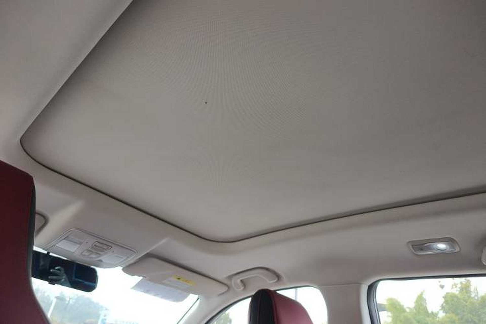 Used CHANGAN OSHAN X5 2021 1.5T DCT Prestige Edition Headliner