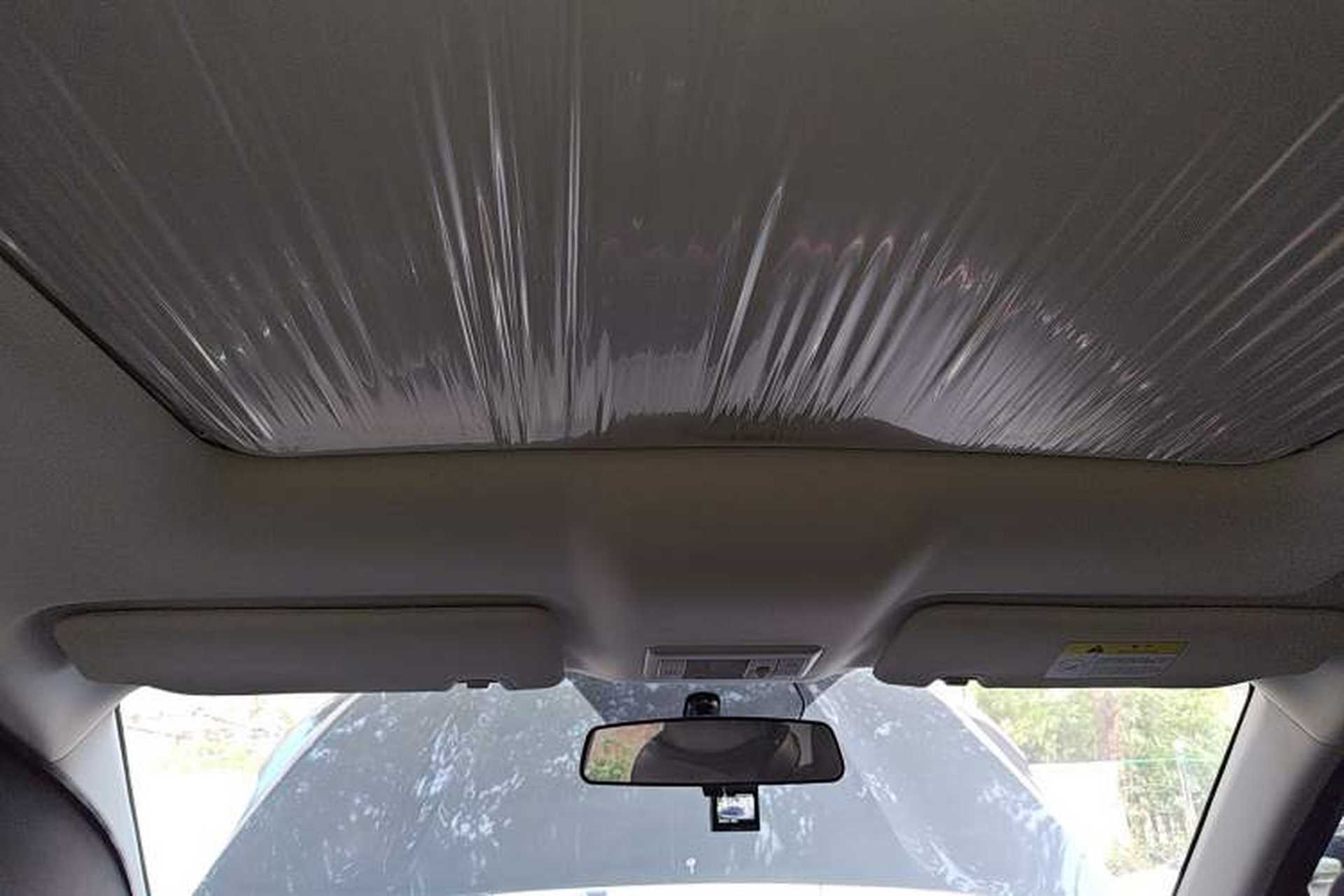 Used CHANGAN OSHAN X5 2021 1.6L Manual Luxury Model Headliner