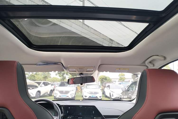 Used CHANGAN OSHAN X5 2021 1.5T DCT Flagship Edition Headliner