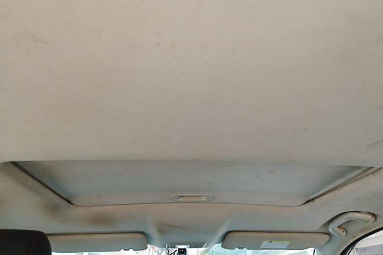 Used CHANGAN OSHAN X5 2021 1.6L CVT Luxury Model Headliner