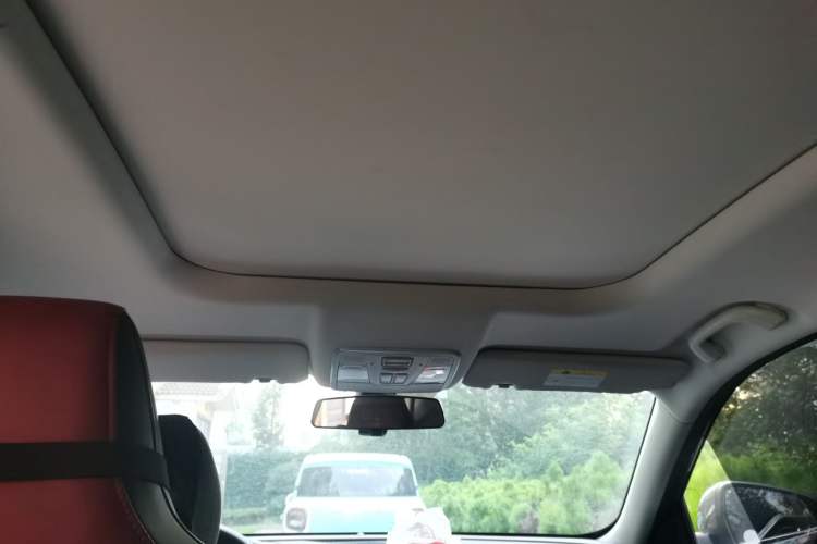 Used CHANGAN OSHAN X5 2021 1.5T DCT Prestige Edition Headliner