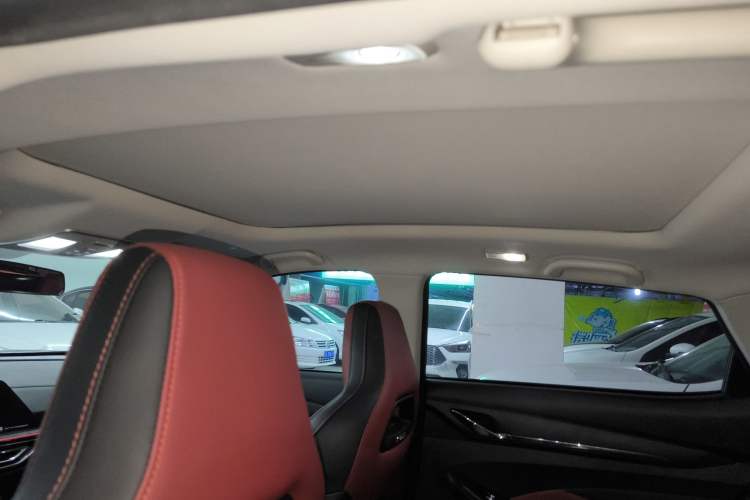 Used CHANGAN OSHAN X5 2021 1.5T DCT Prestige Edition Headliner