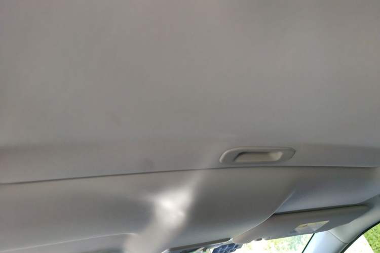 Used CHANGAN OSHAN X5 2021 1.5T DCT Luxury Edition Headliner