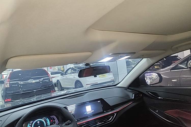 Used CHANGAN OSHAN X5 2021 1.5T DCT Flagship Edition Headliner