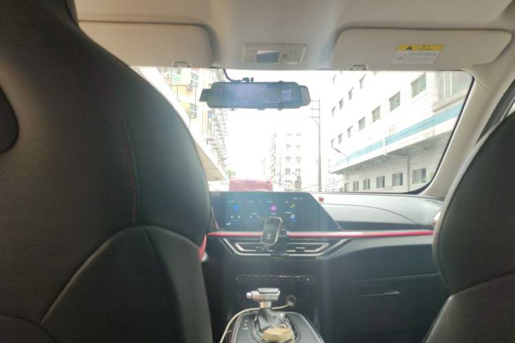 Used CHANGAN OSHAN X5 2021 1.5T DCT Luxury Edition Headliner