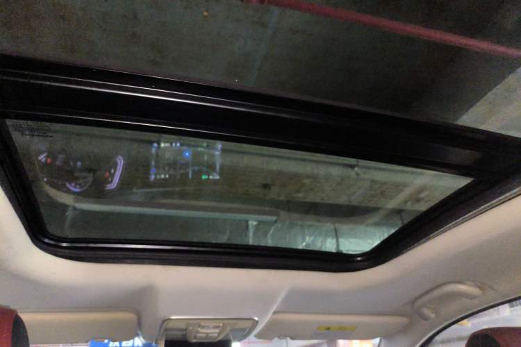 Used CHANGAN OSHAN X5 2021 1.5T DCT Prestige Edition Headliner