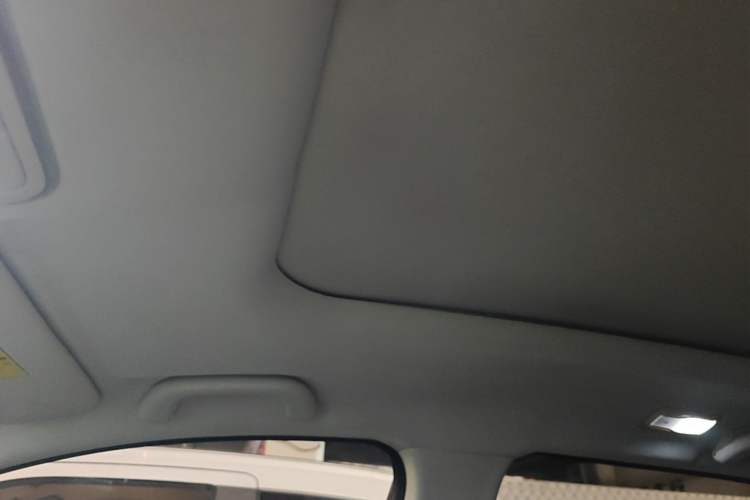 Used CHANGAN OSHAN X5 2021 1.5T DCT Flagship Edition Headliner
