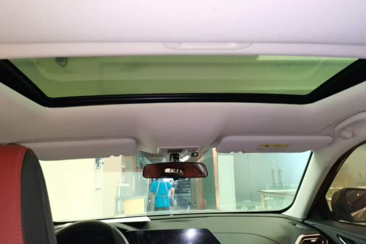 Used CHANGAN OSHAN X5 2021 Revised Version 1.5T DCT Luxury Edition Headliner