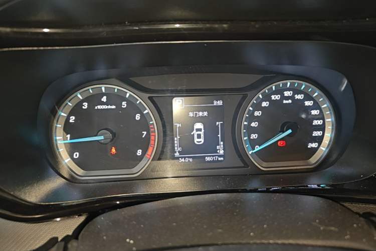 Used CHANGAN OSHAN X5 2021 Revised Version 1.5T DCT Luxury Edition Instrument Cluster