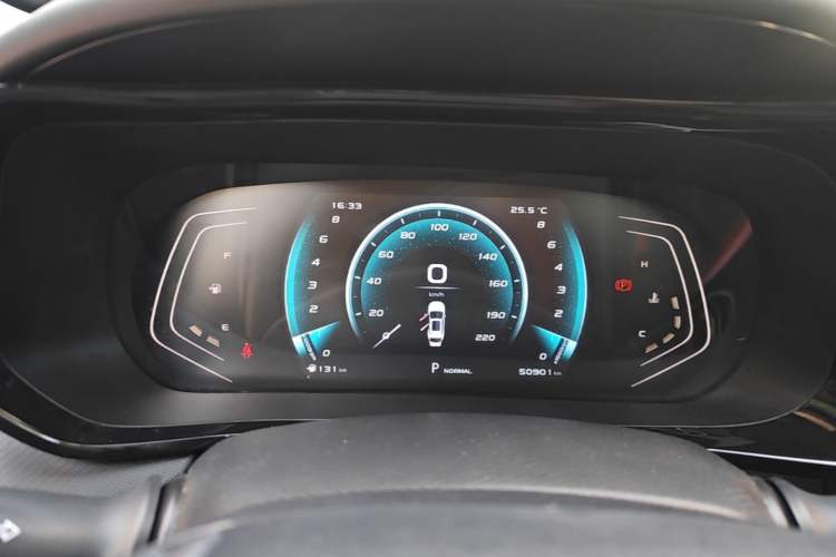 Used CHANGAN OSHAN X5 2021 1.5T DCT Prestige Edition Instrument Cluster