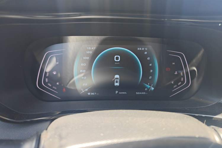 Used CHANGAN OSHAN X5 2021 1.6L CVT Luxury Model Instrument Cluster