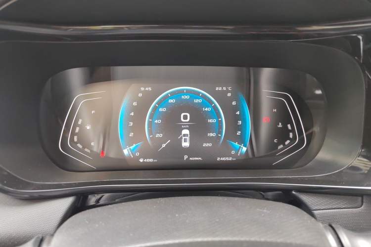 Used CHANGAN OSHAN X5 2021 1.6L CVT Luxury Model Instrument Cluster
