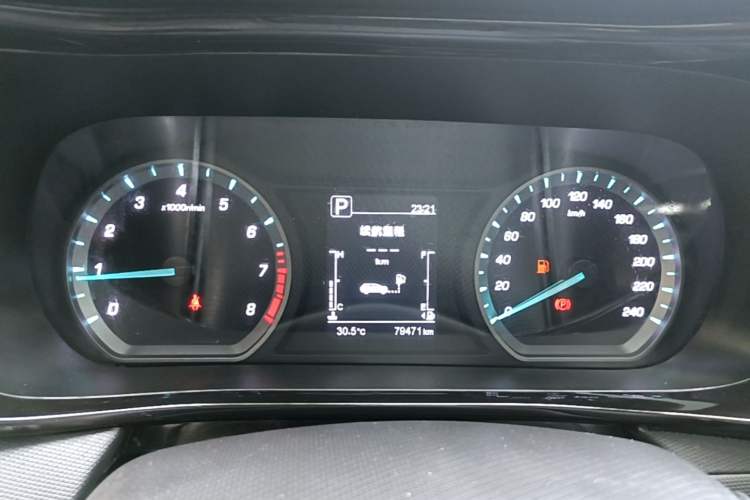 Used CHANGAN OSHAN X5 2021 Revised Version 1.5T DCT Luxury Edition Instrument Cluster