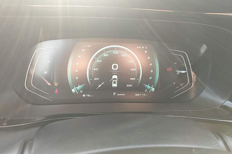 Used CHANGAN OSHAN X5 2021 1.6L CVT Luxury Model Instrument Cluster