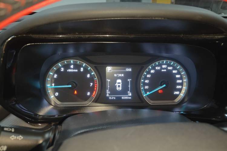 Used CHANGAN OSHAN X5 2021 Revised Version 1.5T DCT Luxury Edition Instrument Cluster