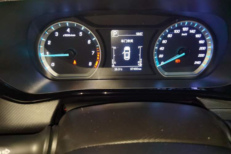 Used CHANGAN OSHAN X5 2021 1.5T DCT Luxury Edition Instrument Cluster
