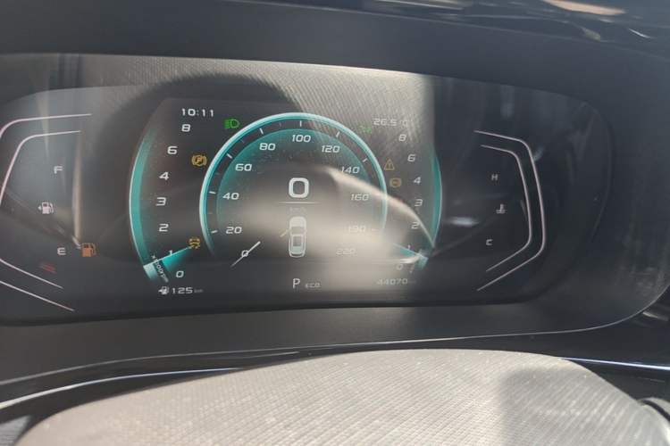 Used CHANGAN OSHAN X5 2021 1.6L CVT Luxury Model Instrument Cluster