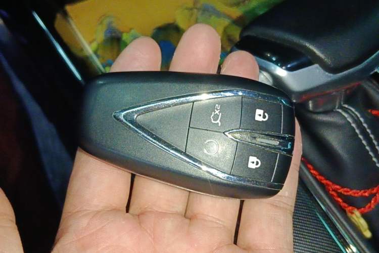 Used CHANGAN OSHAN X5 2021 1.5T DCT Prestige Edition Interior 1