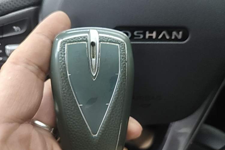 Used CHANGAN OSHAN X5 2021 1.5T DCT Flagship Edition Interior 1
