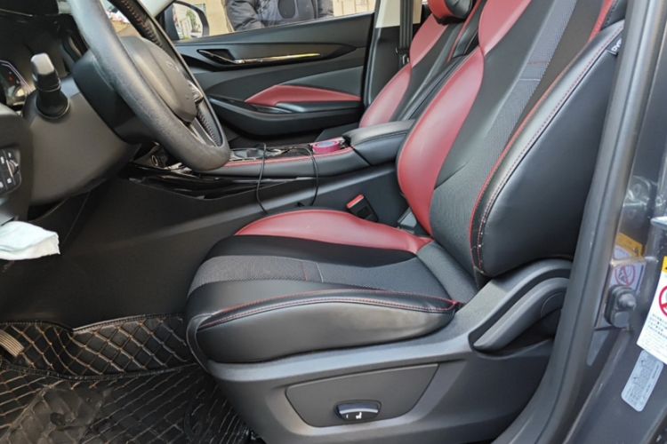 Used CHANGAN OSHAN X5 2021 1.5T DCT Flagship Edition Interior 1