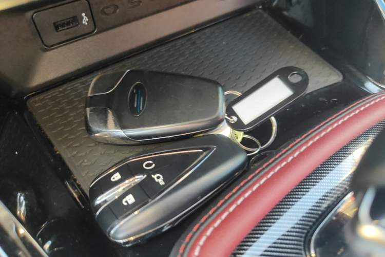 Used CHANGAN OSHAN X5 2021 1.5T DCT Flagship Edition Interior 1
