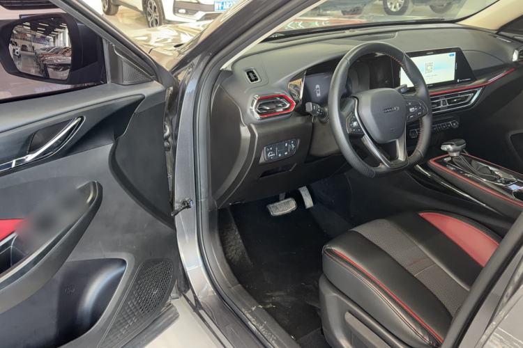 Used CHANGAN OSHAN X5 2021 1.5T DCT Prestige Edition Interior 2