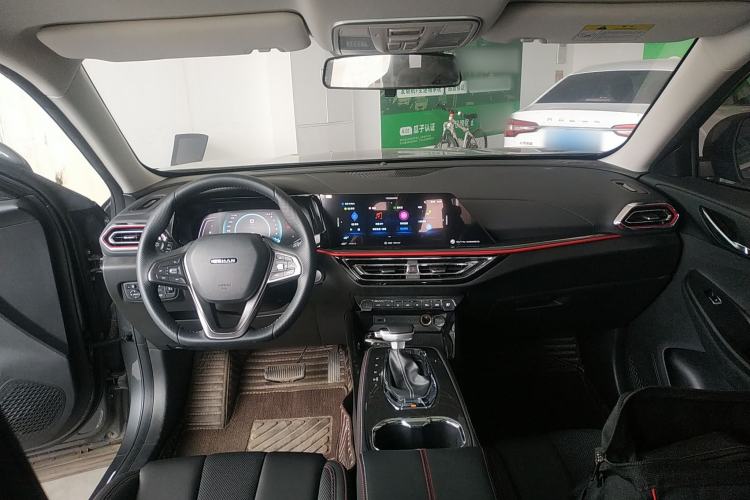 Used CHANGAN OSHAN X5 2021 1.5T DCT Prestige Edition Interior 2