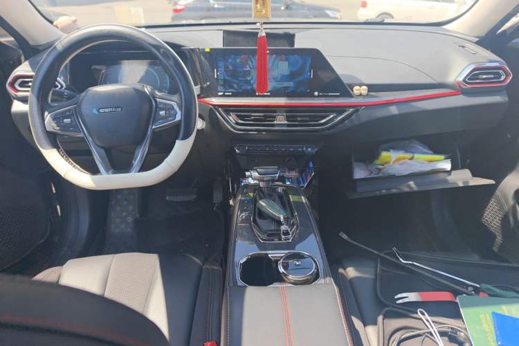 Used CHANGAN OSHAN X5 2021 1.6L CVT Luxury Model Interior 2