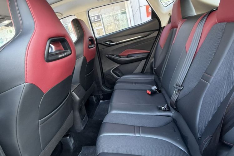 Used CHANGAN OSHAN X5 2021 1.5T DCT Prestige Edition Interior 2