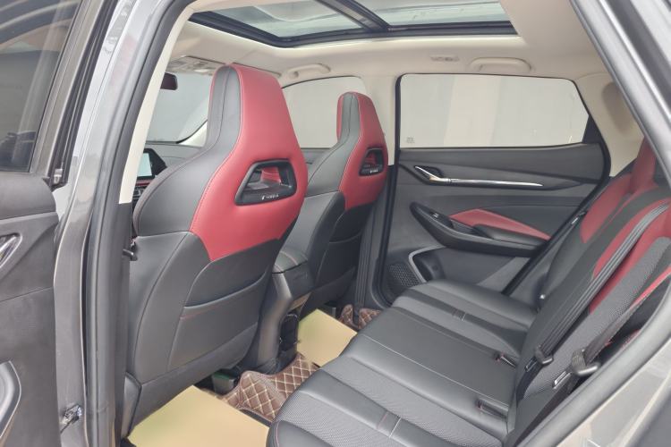 Used CHANGAN OSHAN X5 2021 1.5T DCT Prestige Edition Interior 3
