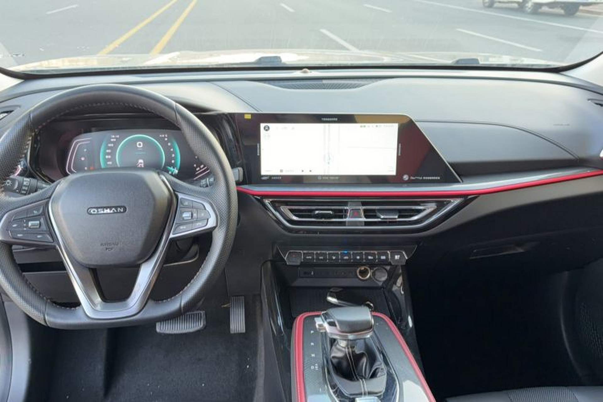 Used CHANGAN OSHAN X5 2021 1.5T DCT Prestige Edition Interior 3