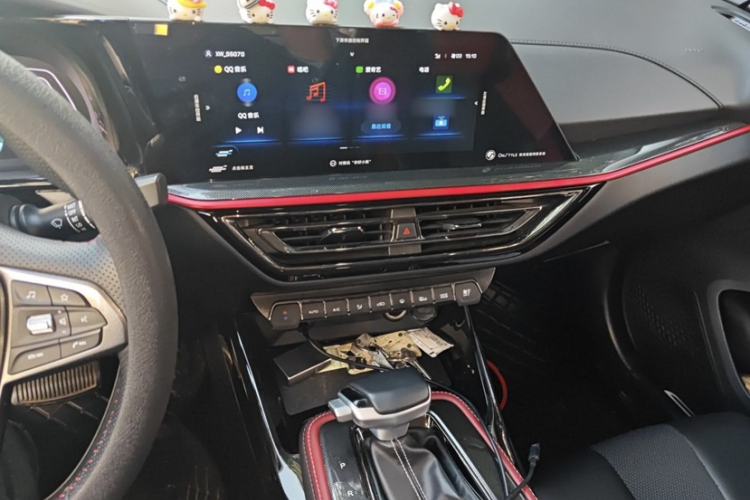 Used CHANGAN OSHAN X5 2021 1.5T DCT Flagship Edition Interior 3