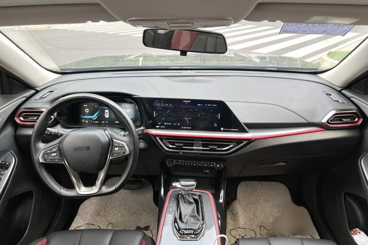 Used CHANGAN OSHAN X5 2021 1.5T DCT Flagship Edition Interior 3