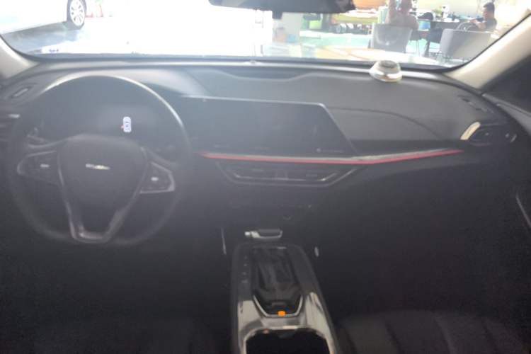 Used CHANGAN OSHAN X5 2021 1.5T DCT Flagship Edition Interior 3