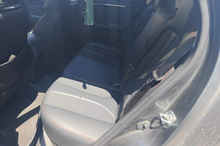Used CHANGAN OSHAN X5 2021 1.6L CVT Luxury Model Interior 4