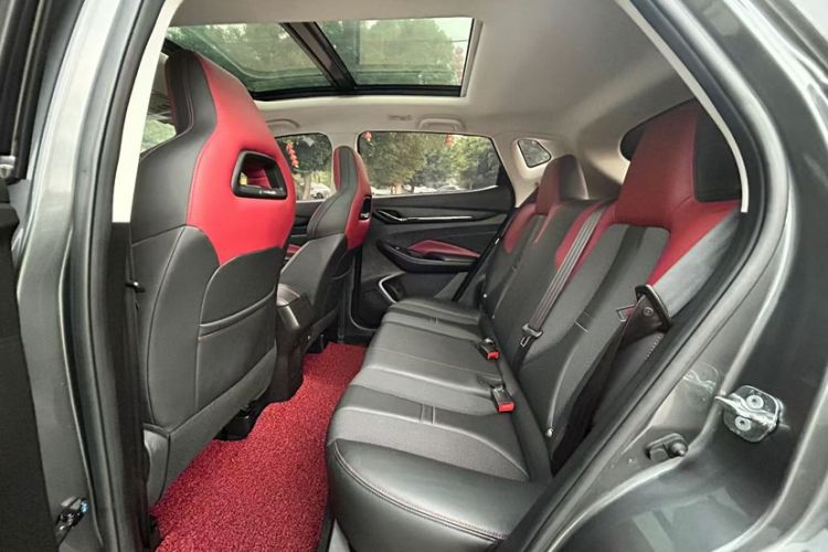 Used CHANGAN OSHAN X5 2021 1.5T DCT Prestige Edition Interior 4