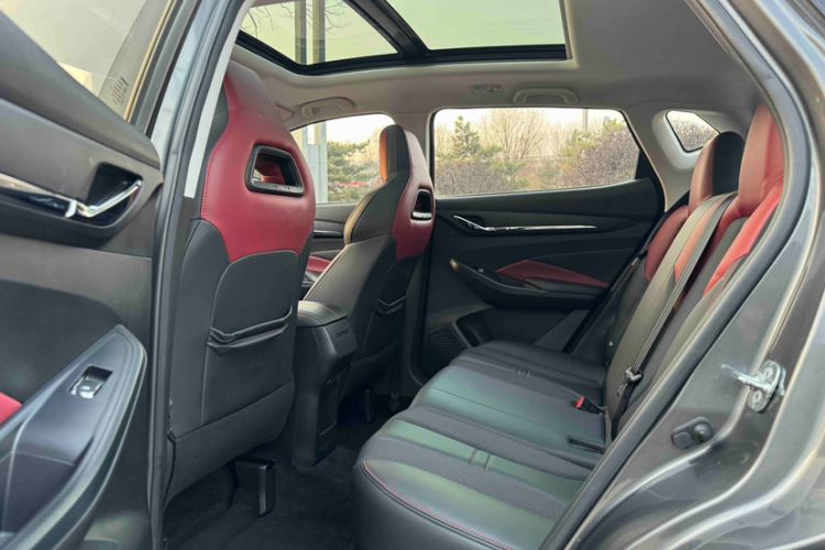 Used CHANGAN OSHAN X5 2021 1.5T DCT Prestige Edition Interior 4