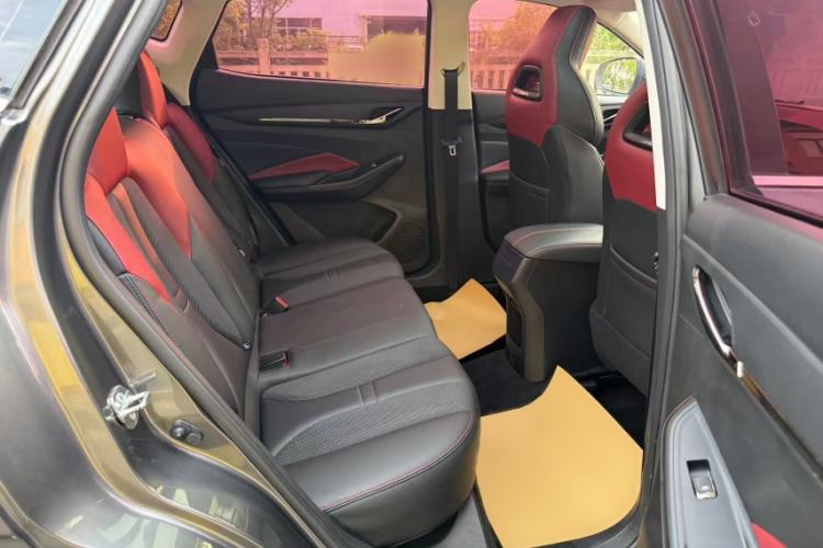 Used CHANGAN OSHAN X5 2021 1.5T DCT Prestige Edition Interior 5