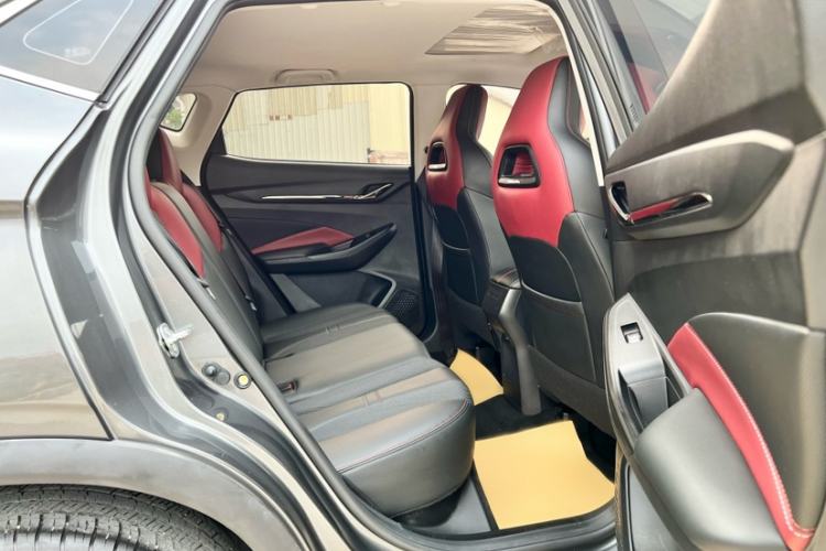 Used CHANGAN OSHAN X5 2021 Revised Version 1.5T DCT Luxury Edition Interior 9